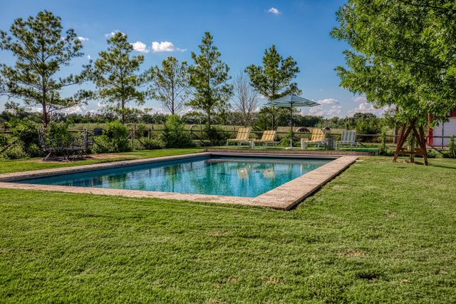 4825 Mount Vernon Road, Brenham, TX 77833