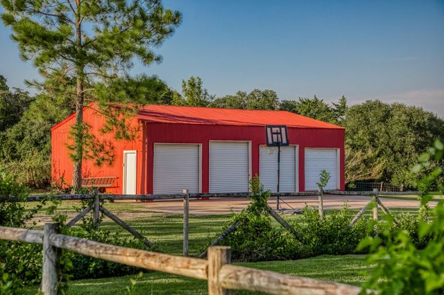 4825 Mount Vernon Road, Brenham, TX 77833