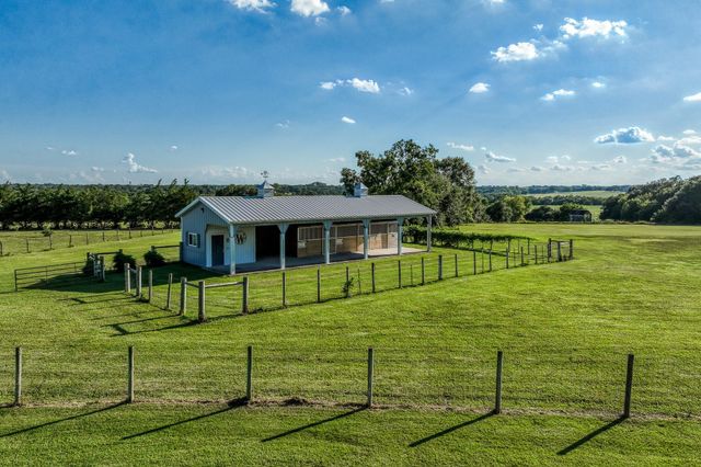 4825 Mount Vernon Road, Brenham, TX 77833