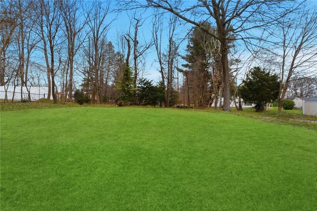 38 Juniper Lane, Holden, MA 01520
