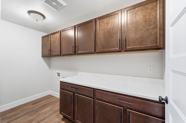 25819 N Chattaroy Cir, Chattaroy, WA 99003