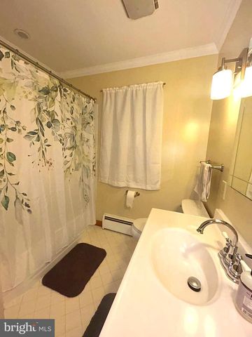 211 W MAIN ST, Fairfield, PA 17320