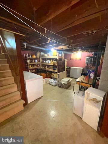 211 W MAIN ST, Fairfield, PA 17320
