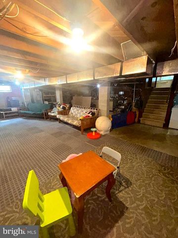 211 W MAIN ST, Fairfield, PA 17320