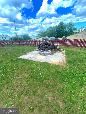 211 W MAIN ST, Fairfield, PA 17320