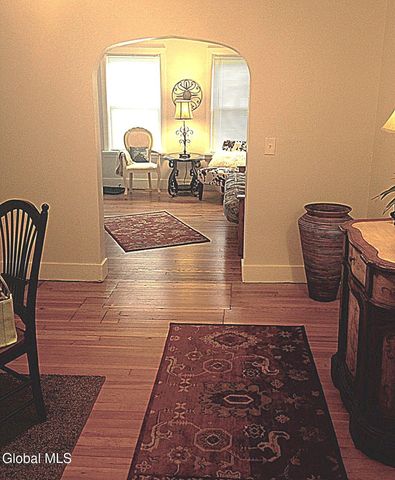 164 Clinton Street, Saratoga Springs, NY 12866