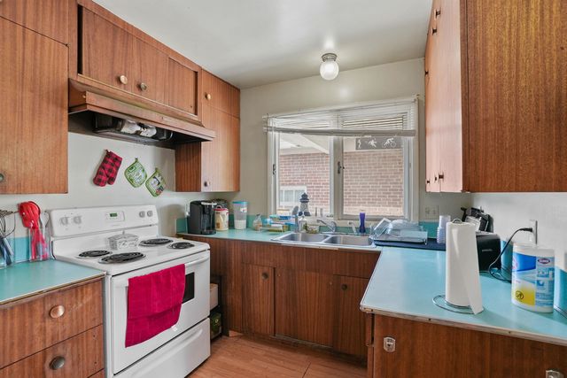 1307 E Mission Ave, Spokane, WA 99202