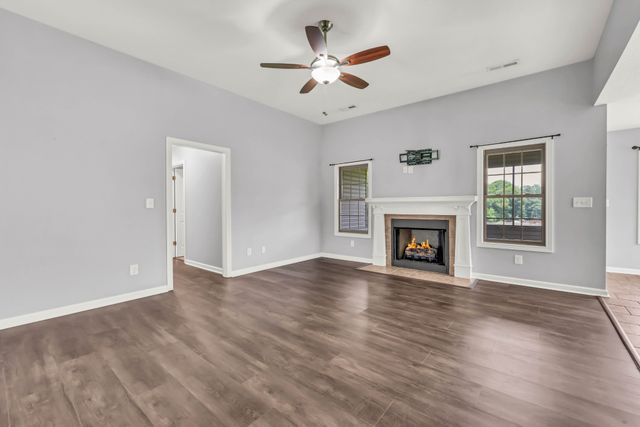 1453 Rustys Ln, Clarksville, TN 37042
