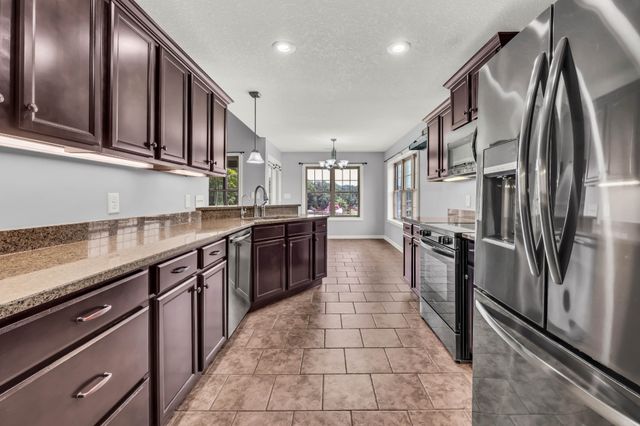 1453 Rustys Ln, Clarksville, TN 37042