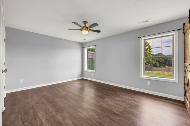 1453 Rustys Ln, Clarksville, TN 37042