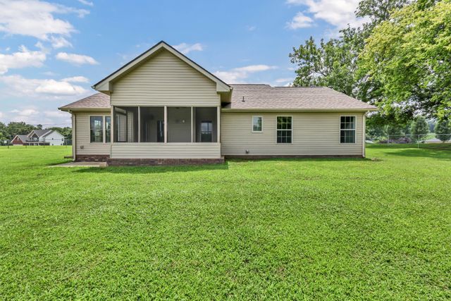1453 Rustys Ln, Clarksville, TN 37042