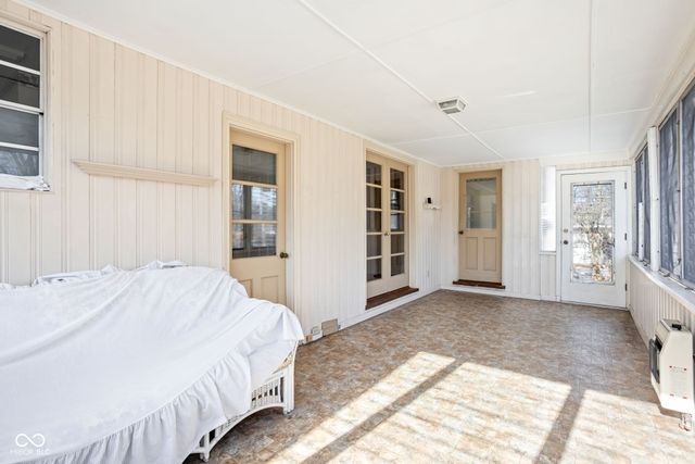 8303 N College Avenue, Indianapolis, IN 46240