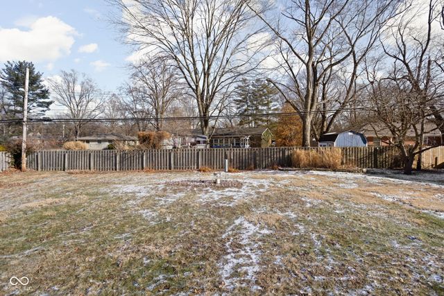 8303 N College Avenue, Indianapolis, IN 46240