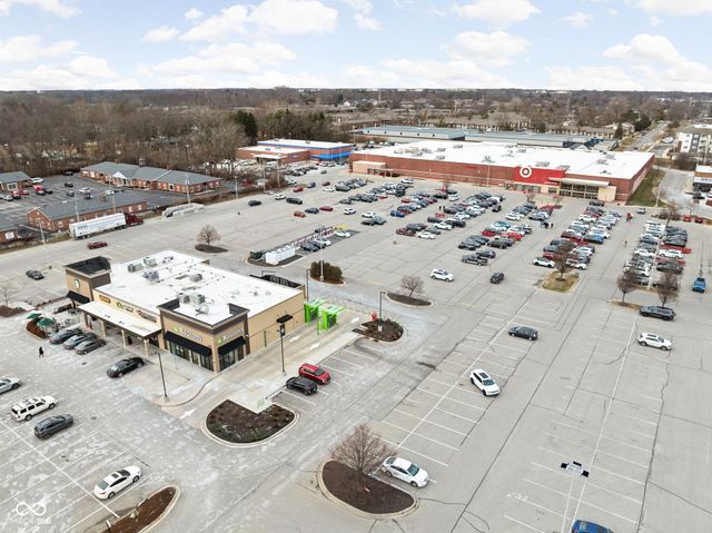 8303 N College Avenue, Indianapolis, IN 46240