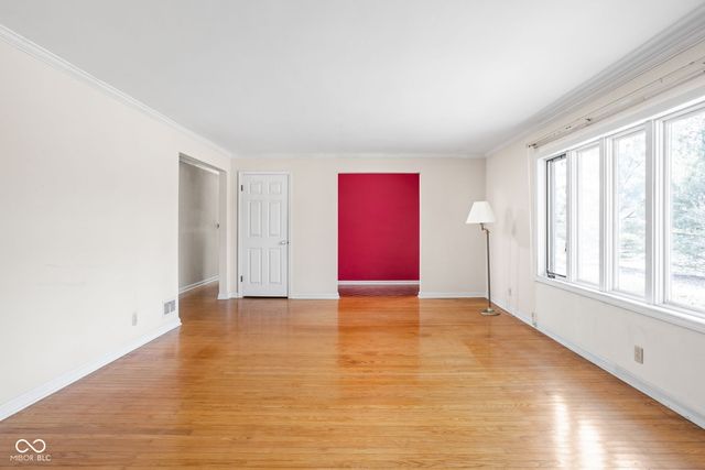 8303 N College Avenue, Indianapolis, IN 46240