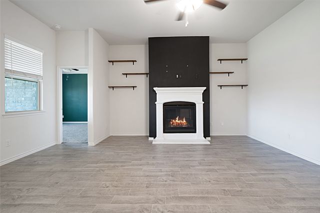 11300 Summer Rain Boulevard, Aubrey, TX 76227