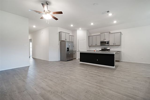 11300 Summer Rain Boulevard, Aubrey, TX 76227