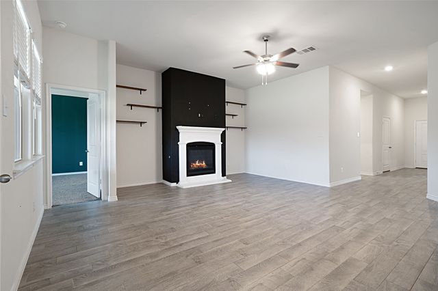 11300 Summer Rain Boulevard, Aubrey, TX 76227