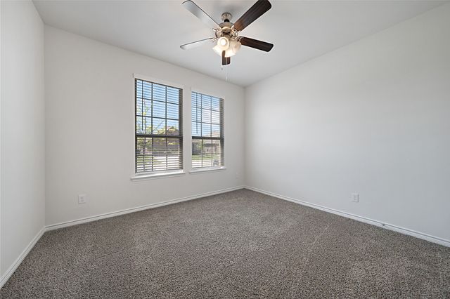 11300 Summer Rain Boulevard, Aubrey, TX 76227