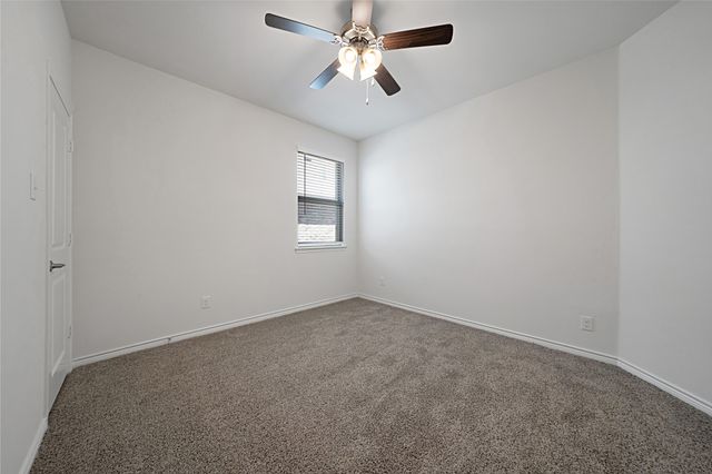 11300 Summer Rain Boulevard, Aubrey, TX 76227