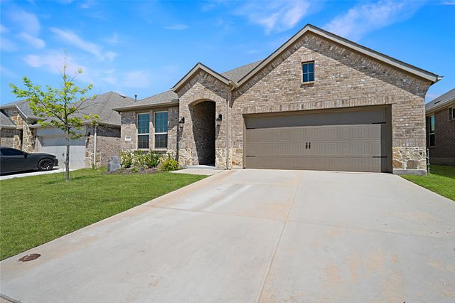 11300 Summer Rain Boulevard, Aubrey, TX 76227