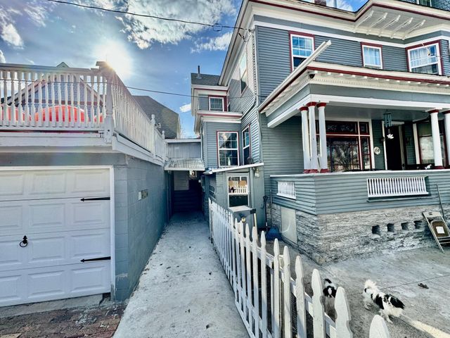 1464 Minnehaha Ave W, Saint Paul, MN 55104