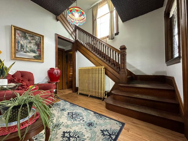 1464 Minnehaha Ave W, Saint Paul, MN 55104