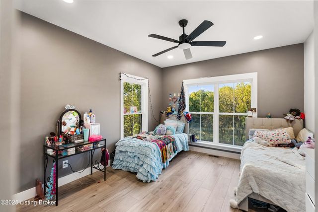 2191 W US HWY 42, La Grange, KY 40031