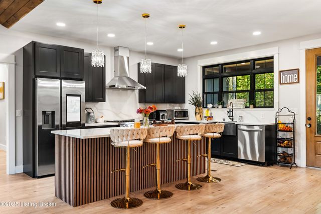 2191 W US HWY 42, La Grange, KY 40031