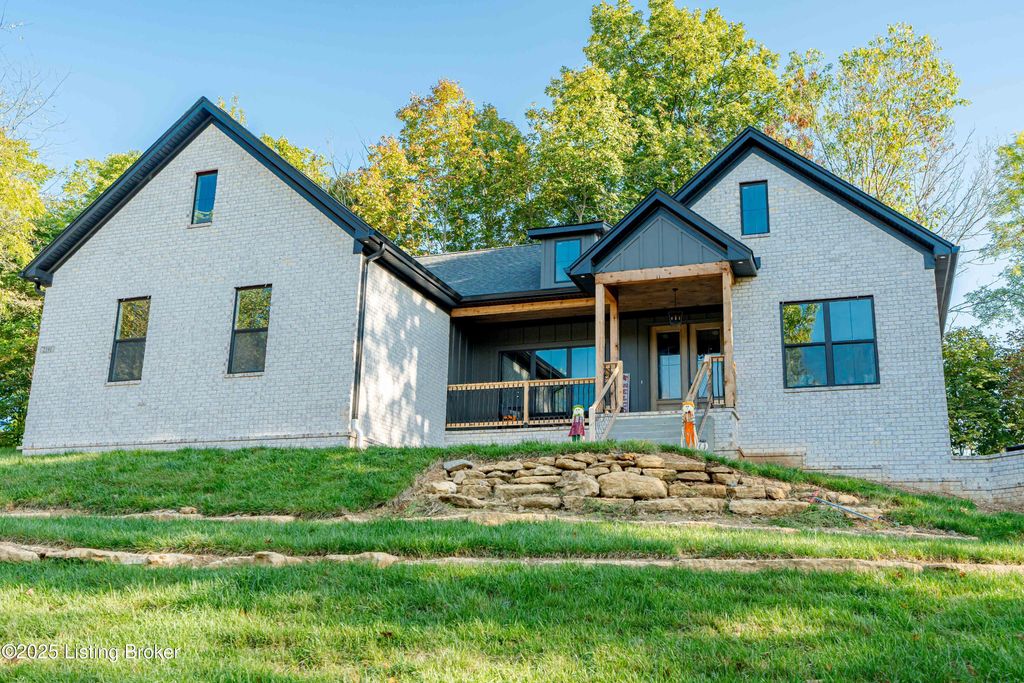 2191 W US HWY 42, La Grange, KY 40031