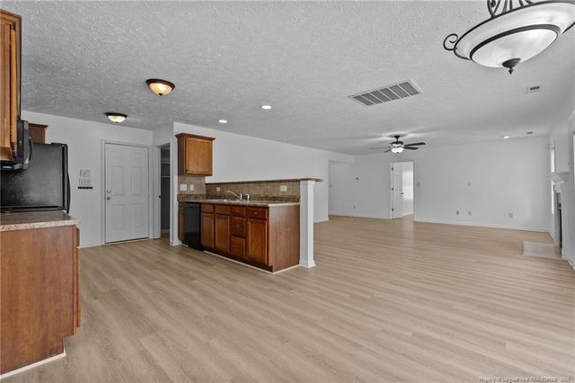 705 Fairfield Circle, Raeford, NC 28376