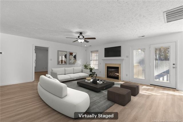 705 Fairfield Circle, Raeford, NC 28376