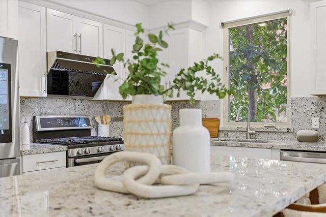 370 Riesling Avenue 20, Milpitas, CA 95035