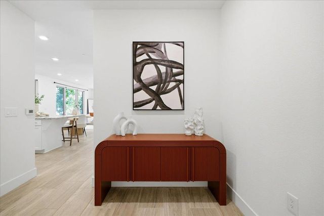 370 Riesling Avenue 20, Milpitas, CA 95035