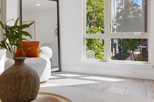 370 Riesling Avenue 20, Milpitas, CA 95035