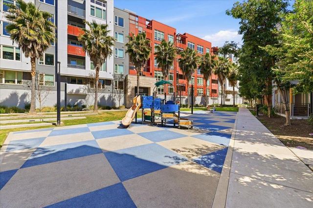 370 Riesling Avenue 20, Milpitas, CA 95035