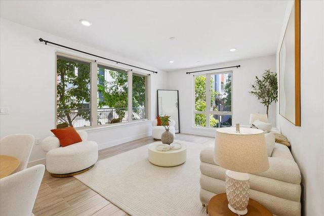 370 Riesling Avenue 20, Milpitas, CA 95035