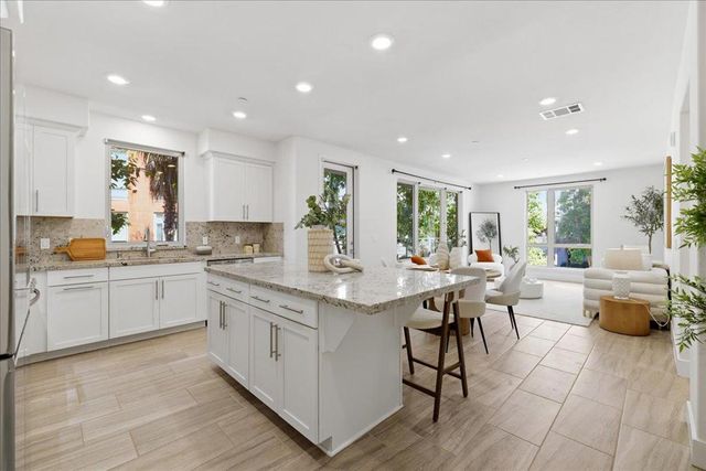 370 Riesling Avenue 20, Milpitas, CA 95035