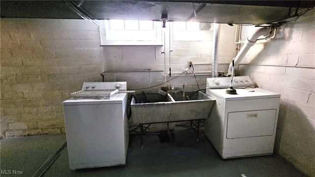 1111 Hereford Road, Cleveland Heights, OH 44112