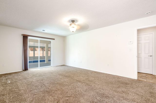 941 Carrizo Street NW, Los Lunas, NM 87031