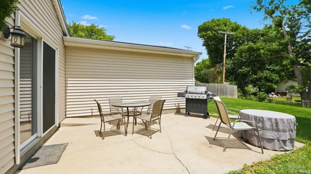4926 Stony Run Court, Fort Wayne, IN 46825