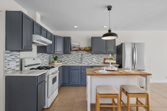 5010 W Frances PL, Austin, TX 78731