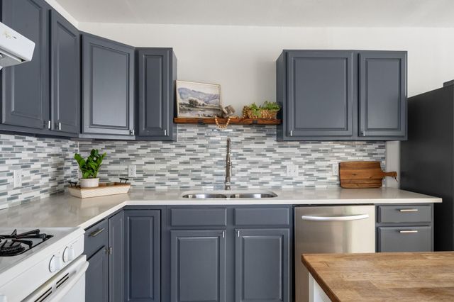 5010 W Frances PL, Austin, TX 78731
