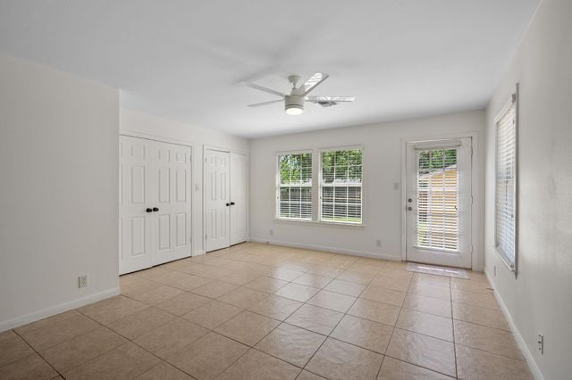5010 W Frances PL, Austin, TX 78731