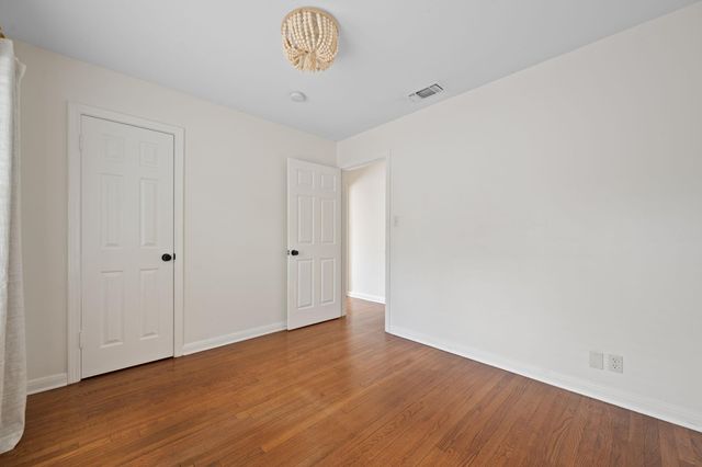 5010 W Frances PL, Austin, TX 78731