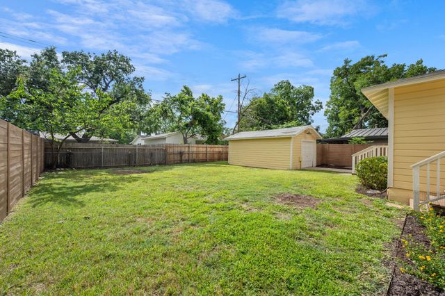 5010 W Frances PL, Austin, TX 78731