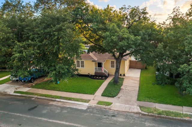 5010 W Frances PL, Austin, TX 78731