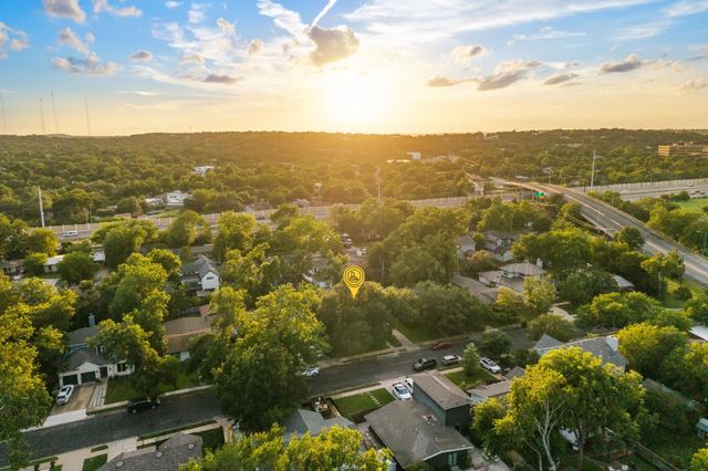 5010 W Frances PL, Austin, TX 78731