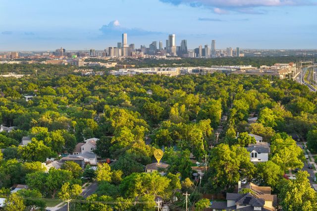 5010 W Frances PL, Austin, TX 78731