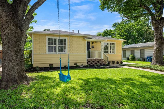 5010 W Frances PL, Austin, TX 78731